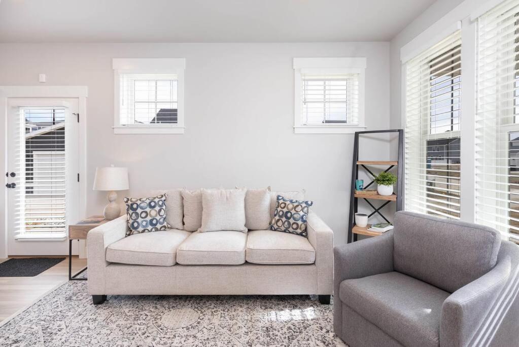 Charming 3-Bedroom In Vibrant New Neighborhood بيلنغز المظهر الخارجي الصورة