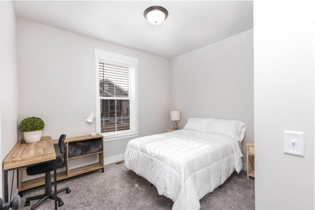 Charming 3-Bedroom In Vibrant New Neighborhood بيلنغز المظهر الخارجي الصورة